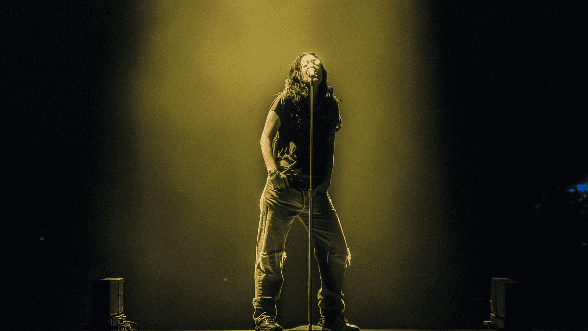 Lorde leva um espetáculo visceral, libertador e cheio de significado ao Lollapalooza Brasil 2026