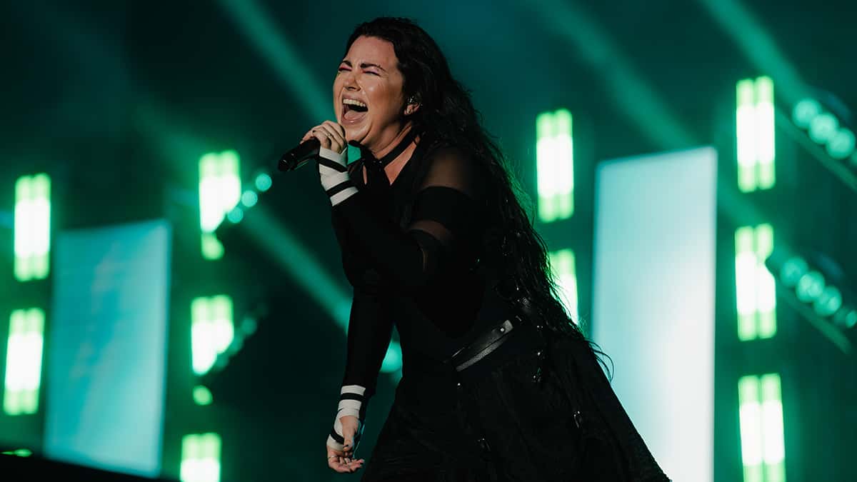 “Who Will You Follow”: Evanescence lança a primeira amostra do álbum “Sanctuary”