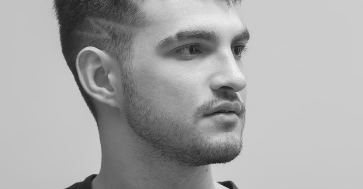 Turnê Lobos | Jão leva show do álbum de estreia ao Circo Voador