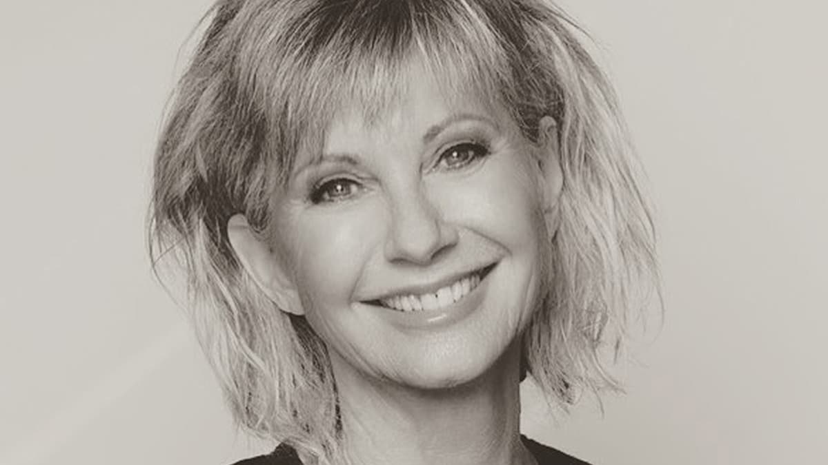 Morre Olivia Newton-John aos 73 anos