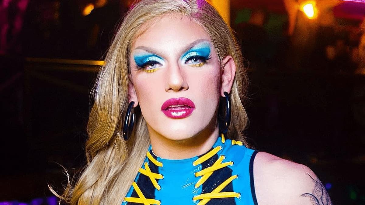 Chloe V representa o Brasil na 2ª temporada do reality Queen Of The Universe