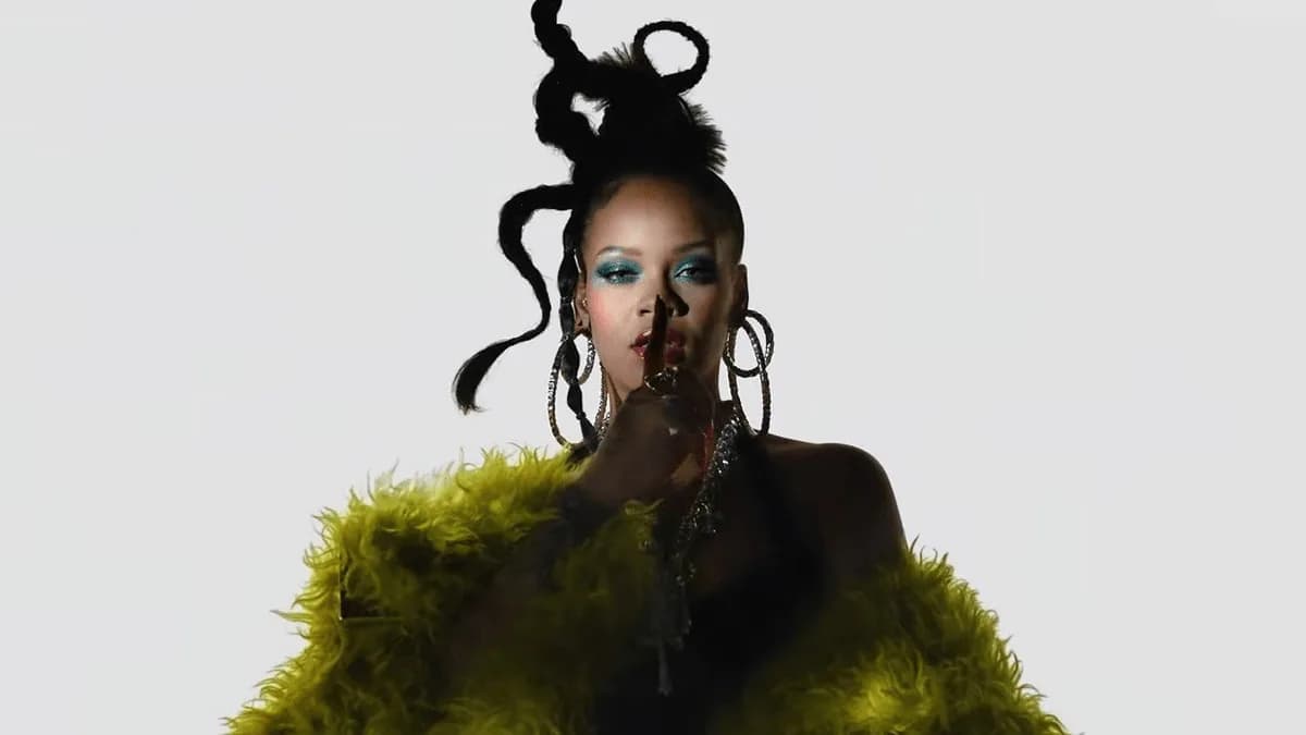 Rihanna leva funk para o Super Bowl e apresenta remix de DJ brasileiro; confira!