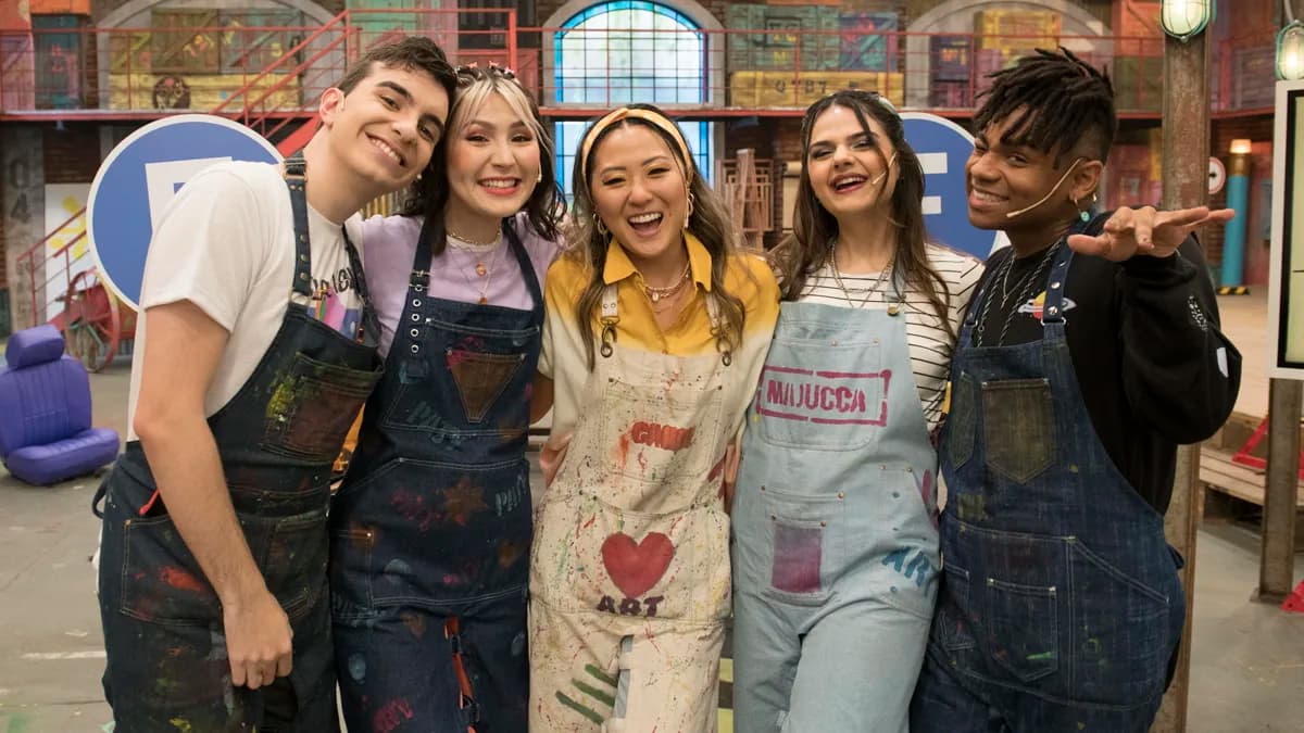 Disney+ promove watch party com os apresentadores de “Art Attack: Modo Desafio” no TikTok