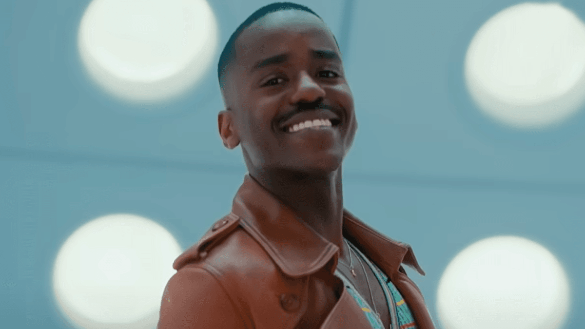 Ncuti Gatwa viaja no tempo em teaser de novo ano de “Doctor Who”; veja!