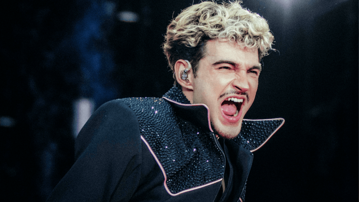 Jão aquece a plateia com show grandioso em estreia no Palco Mundo do Rock In Rio 2024