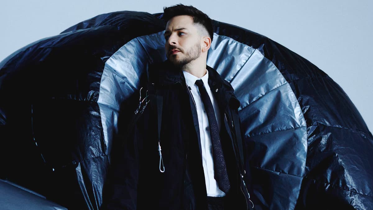 Junior realiza audição solidária do disco “Solo Vol. 2”