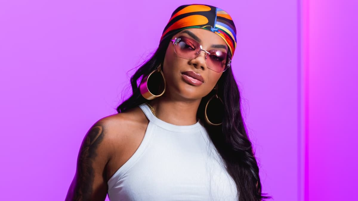 Ludmilla leva multidão ao Numanice em Niterói e consolida mais um sucesso