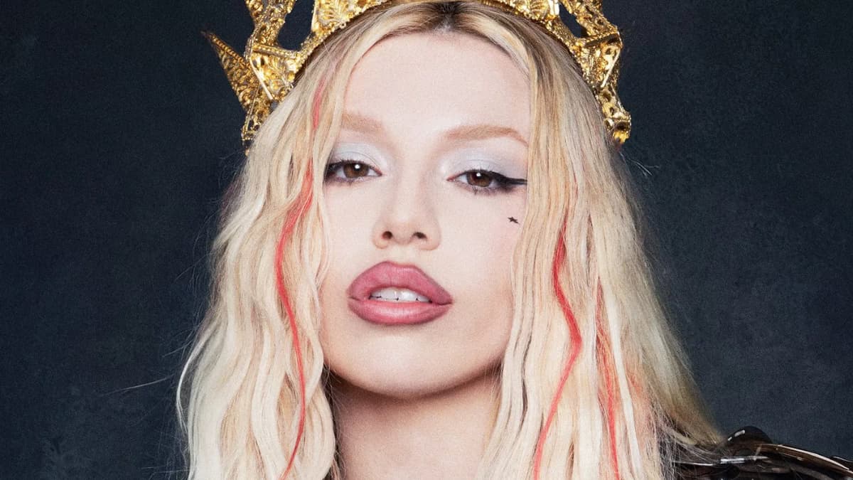 Ava Max lança “Kill It Queen” e inicia nova era após saída da gravadora