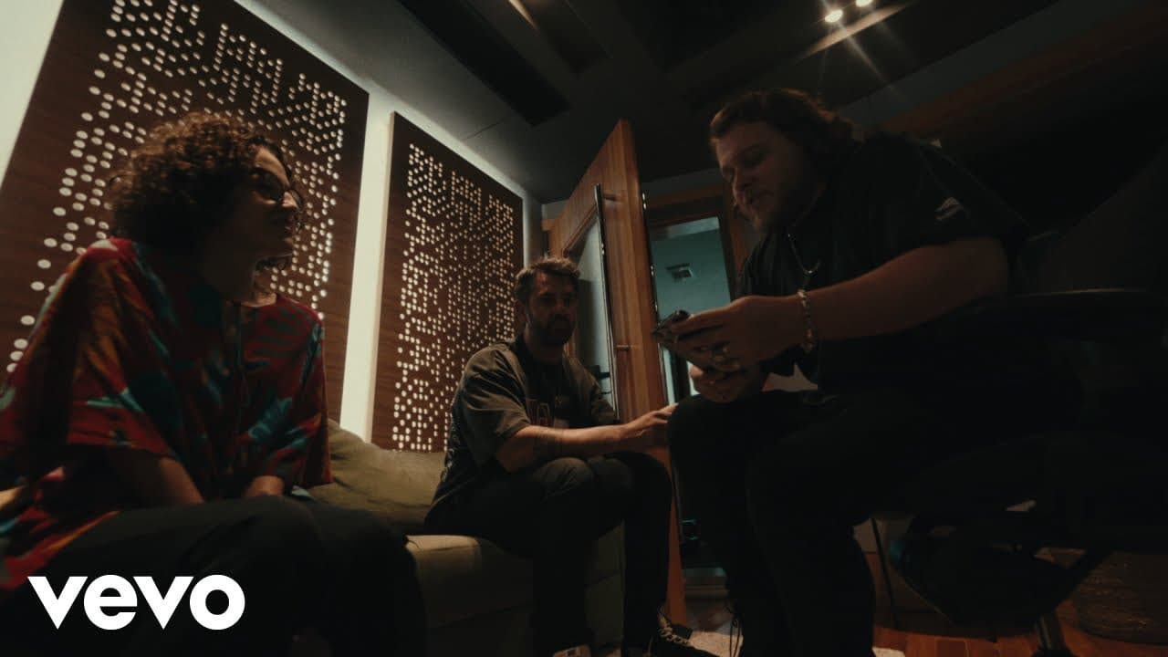 Bruno Martini, Fernanda Porto, Soldera - Sambassim (Lyric Video)