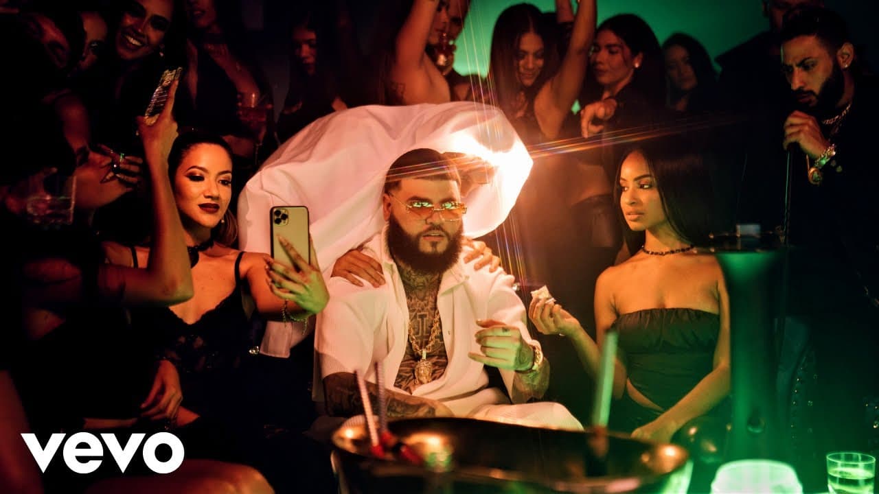 Farruko - NAZARENO (Official Video)