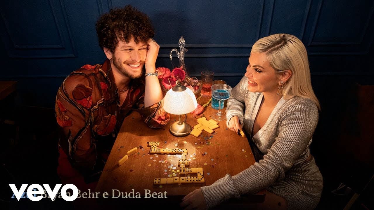 Bryan Behr, DUDA BEAT - Azul