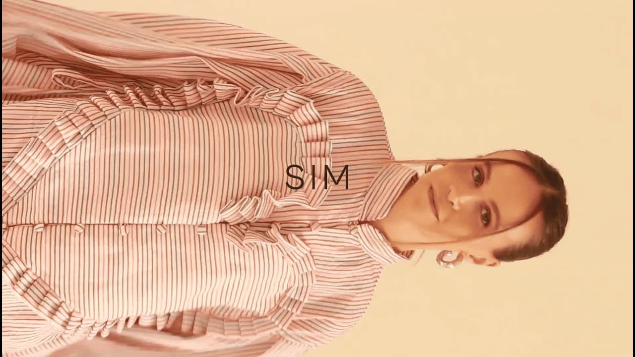 Marina Gold - SIM (Lyric Video)