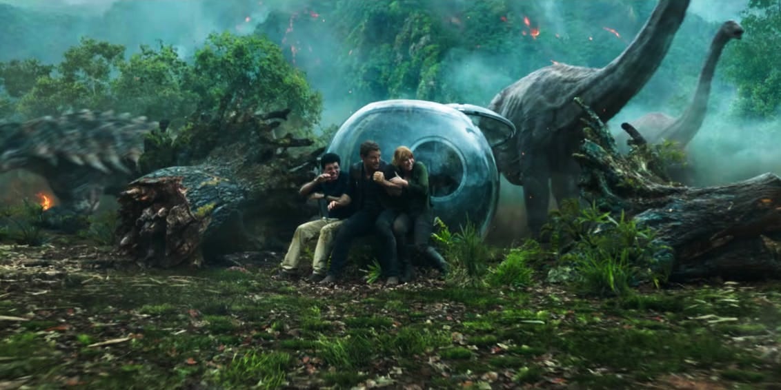 Não há mais parque no novo cartaz de “Jurassic World: Reino Ameaçado”!