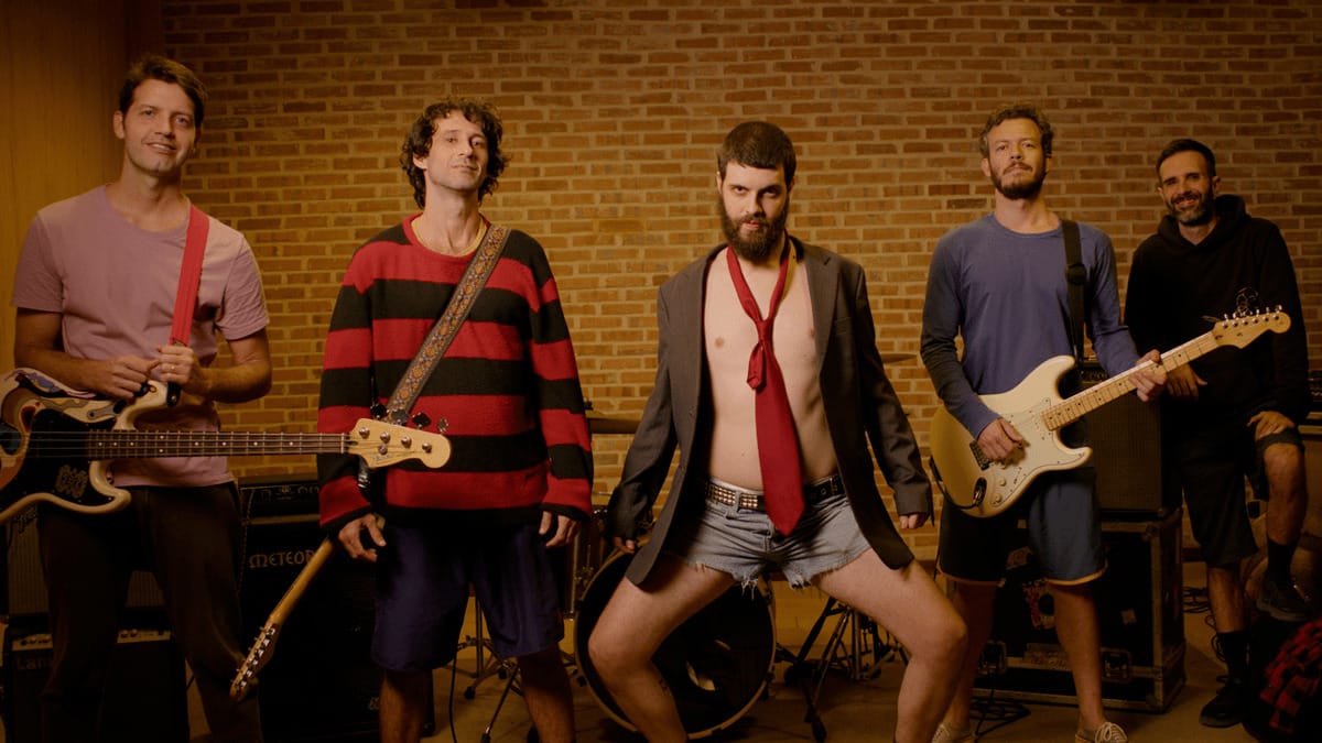 Dibob lança “Só Chamar” com participação de Diogo Defante e Kayky Brito no videoclipe; confira!