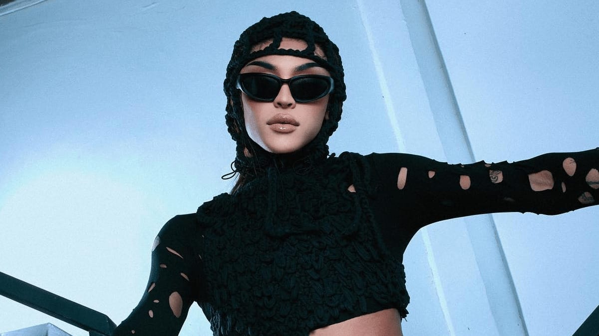 Letra: “Descontrolada” – Pabllo Vittar feat. Mc Carol