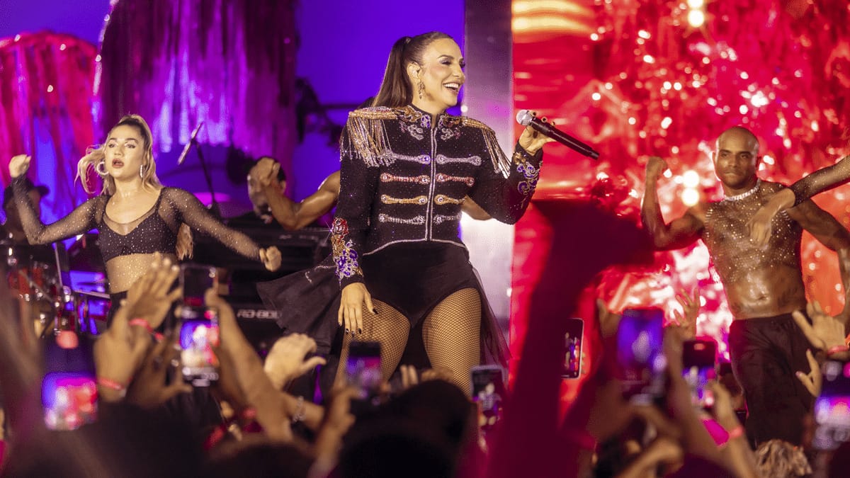 Ivete Sangalo realiza show especial para gravação do projeto “Chega Mais”
