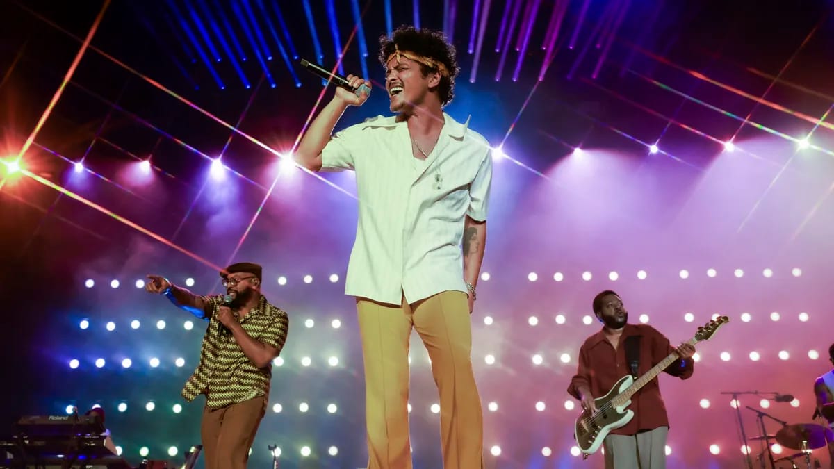 Bruno Mars confirma quatro shows no Brasil em outubro; veja datas