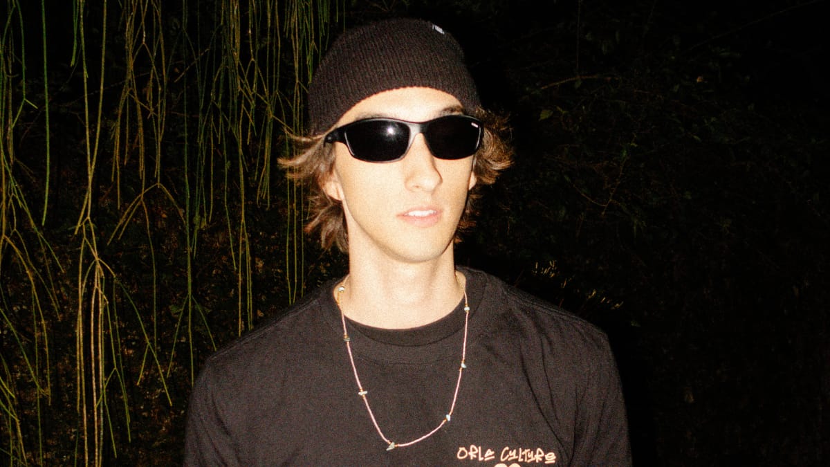 Thom faz uma viagem musical por Pernambuco no single “Recife, capital do amor”