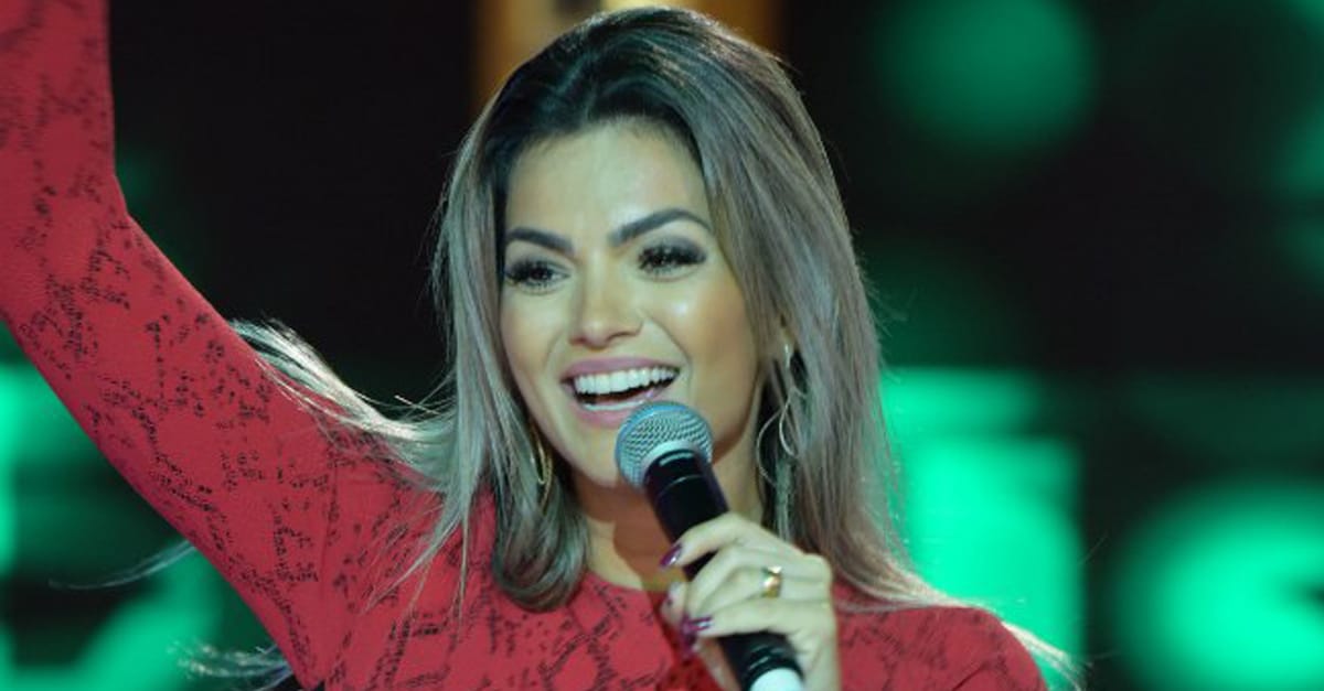 Kelly Key anuncia data de sua volta aos palcos