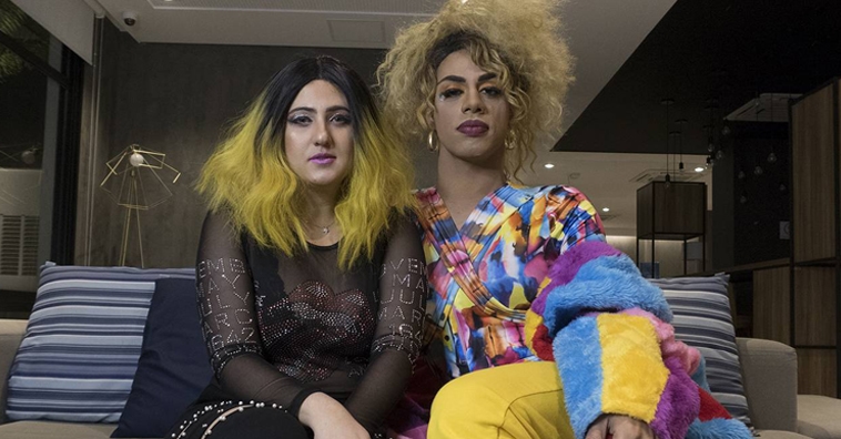 Inspiração de Pabllo Vittar, Sasha Zimmer transforma Mica Condé na mais nova drag queen do pedaço