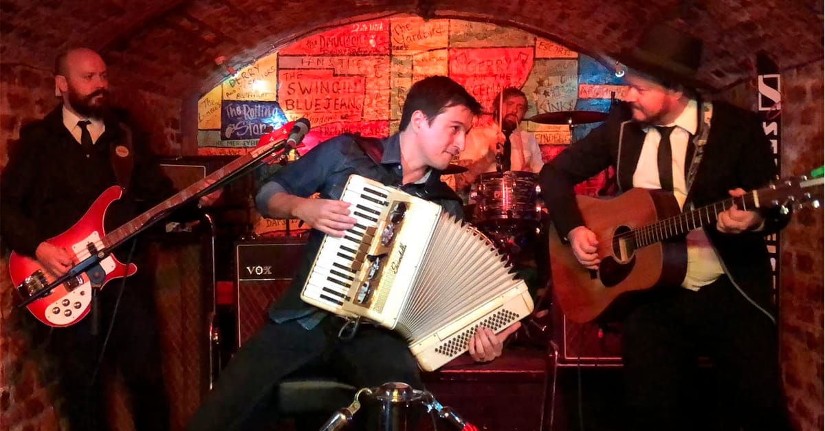 The Beatles No Acordeon apresenta show “Ao Vivo Cavern Club Liverpool” no Paris 6 Burlesque