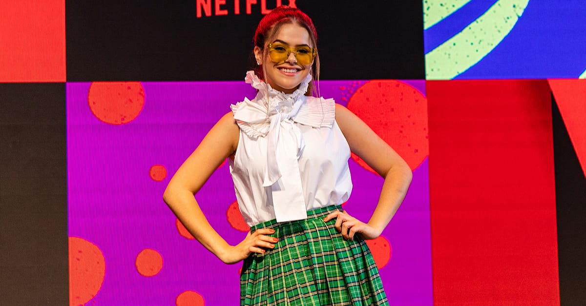 Maisa, Henry Cavill e Lily Collins estão confirmados em evento mundial da Netflix