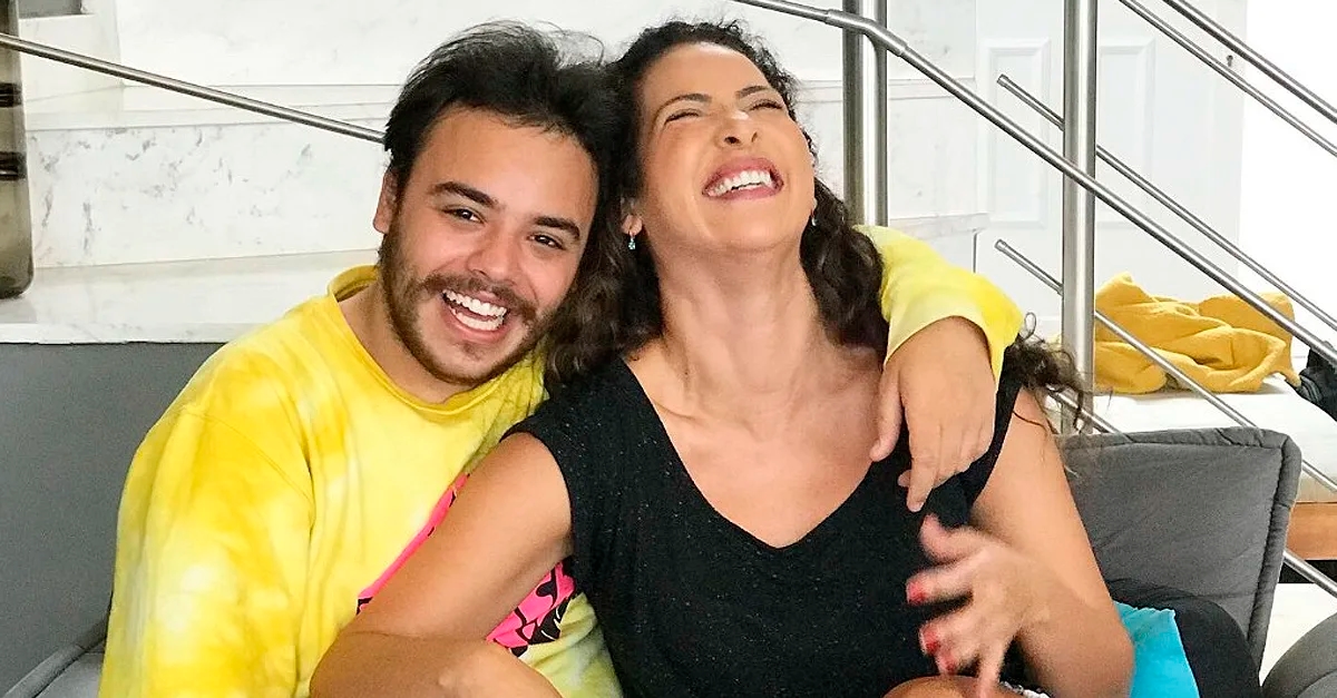 “Não Mi Corta”: Laddy Nada fala sobre amizade com Cleo em bate papo com Michele Muniz