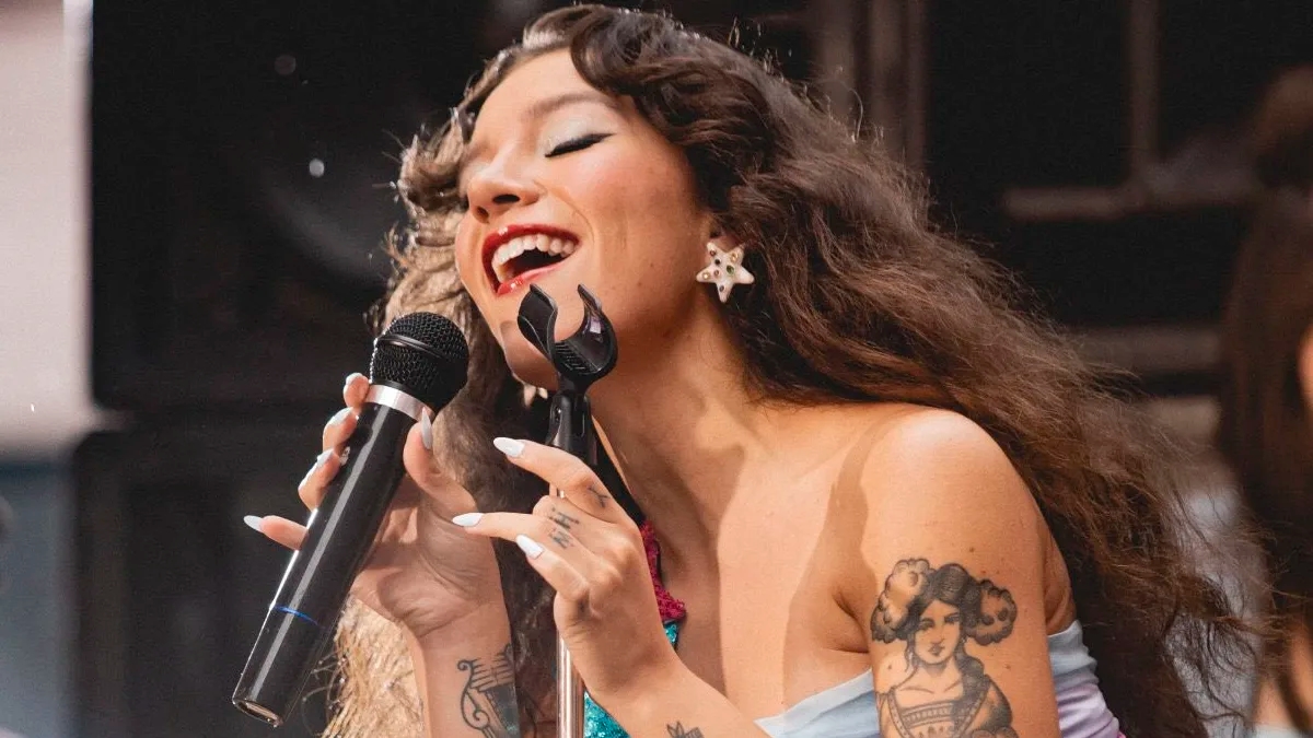 Priscilla Alcantara lança clipe de “Você É Um Perigo”