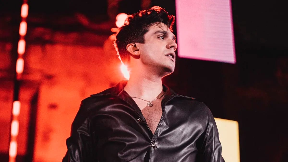 “LUAN CITY” | Luan Santana estreia o projeto com o single “Abalo Emocional” e mais duas inéditas; confira!