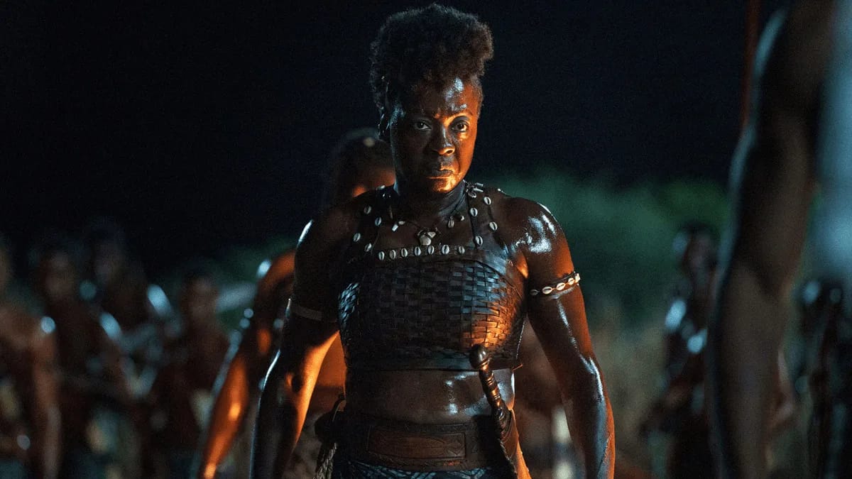 Viola Davis comenta sobre desafios e representatividade em “A Mulher Rei”: “Uma história que precisamos contar”