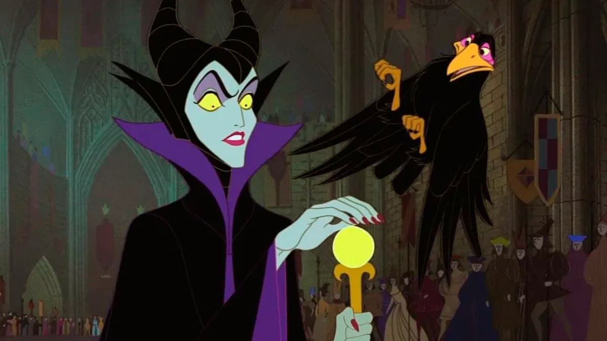 Chilli Beans celebra os 100 anos da Disney com coleção que transforma vilões em protagonistas