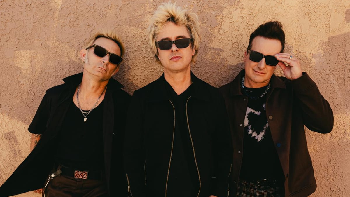 Green Day aquece nova era com “Look Ma, No Brains!”; ouça!