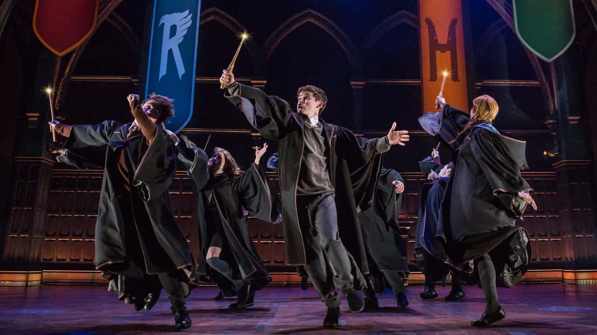 “Harry Potter e a Criança Amaldiçoada” estreia no Brasil em 2025; veja