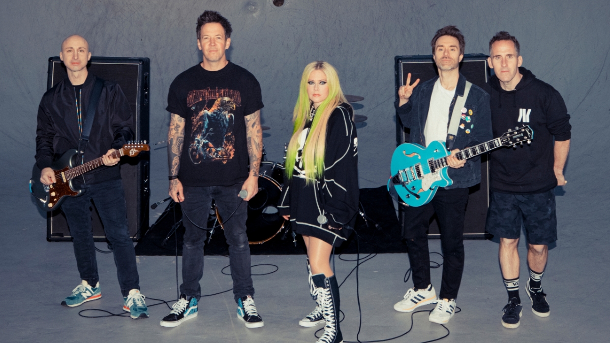 Avril Lavigne e Simple Plan lançam “Young & Dumb” e celebram nostalgia dos anos 2000