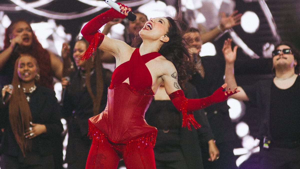 PRISCILLA emociona The Town 2025 com show marcado por vocais, música nova e atração surpresa