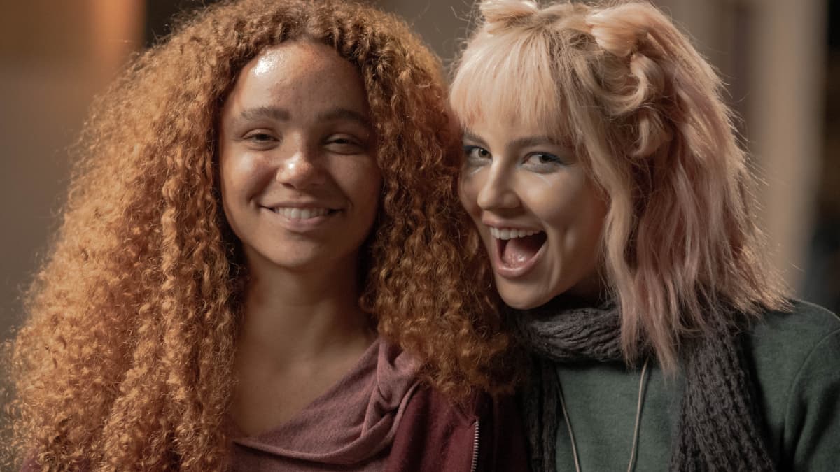 5 motivos para assistir “Vermelho Sangue”, nova série Original Globoplay