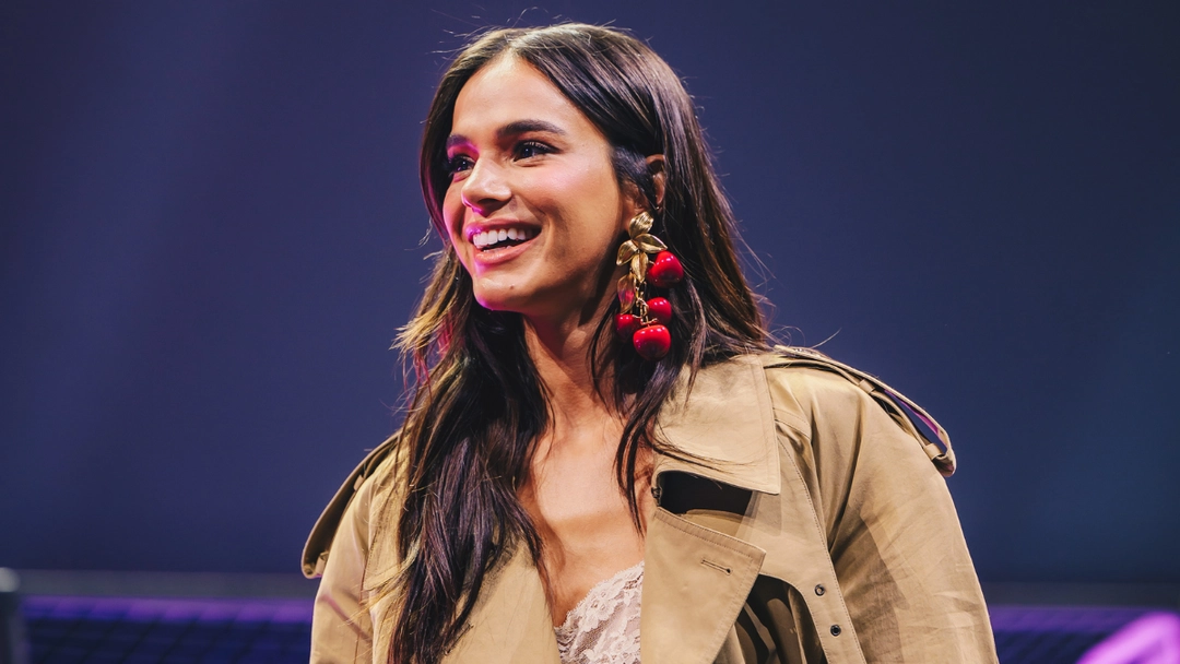 Bruna Marquezine e Lázaro Ramos serão apresentadores do Golden Globes Tribute Awards Brasil no Rio