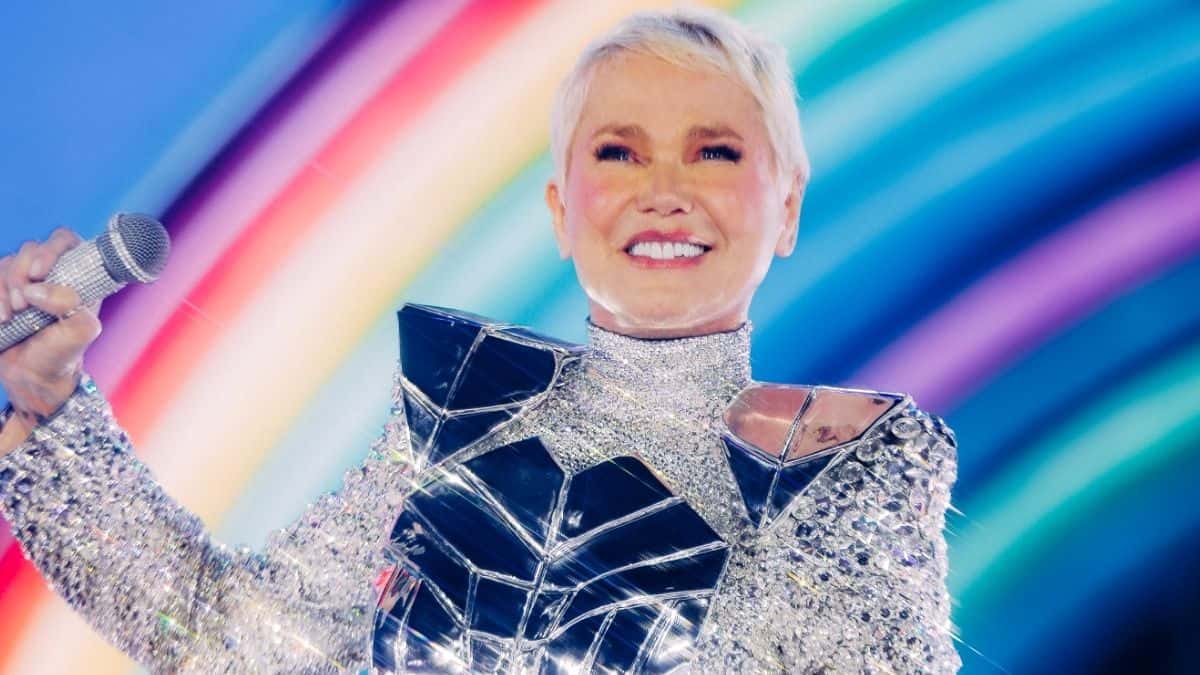 Xuxa emociona 50 mil pessoas na estreia de “O Último Voo da Nave” e transforma nostalgia em espetáculo histórico