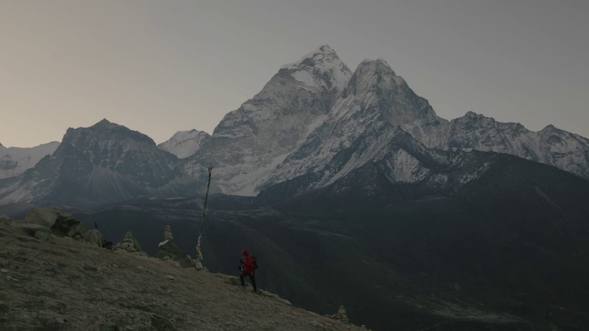 Premiado “O Engraxate Que Escalou o Everest” estreia no Canal OFF e no Globoplay em setembro