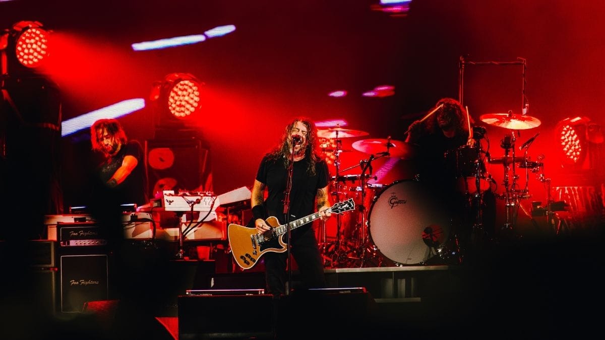 Foo Fighters recupera vigor, resgata raridades e encerra primeiro dia do Rock in Rio 2026 em grande estilo