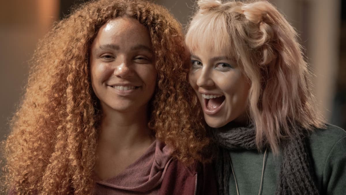 5 motivos para assistir “Vermelho Sangue”, nova série Original Globoplay