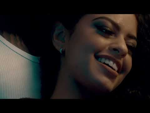 Apolo - Como Você Faz Assim (Vídeo Clipe Oficial)